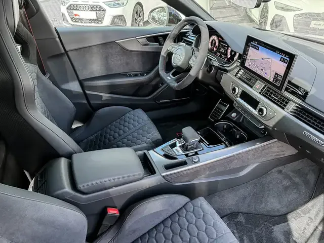 Audi RS5
