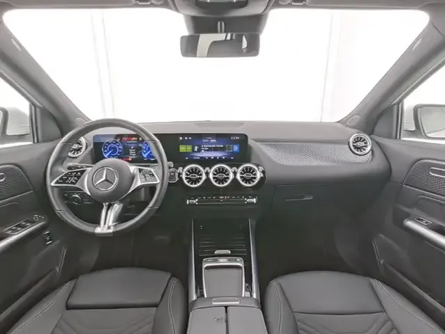 Mercedes-Benz EQA 300