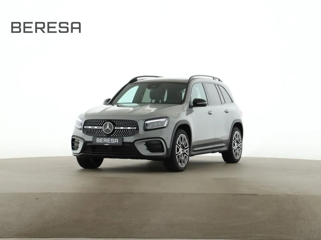 Mercedes-Benz GLB 180