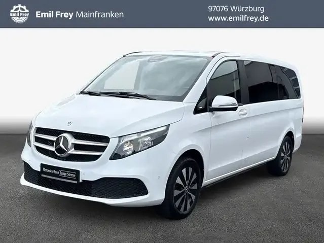Mercedes-Benz V 220