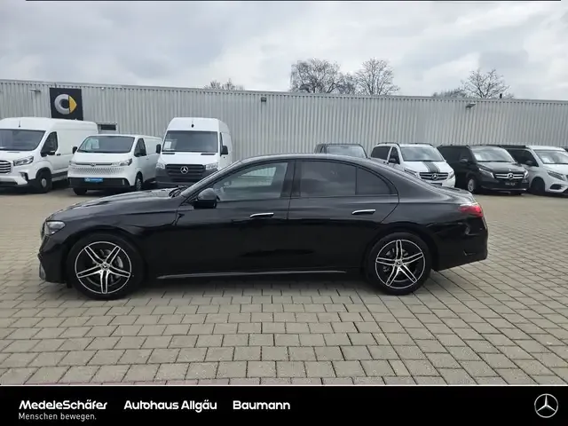 Mercedes-Benz E 200