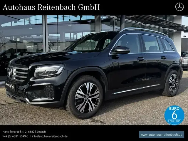 Mercedes-Benz GLB 200