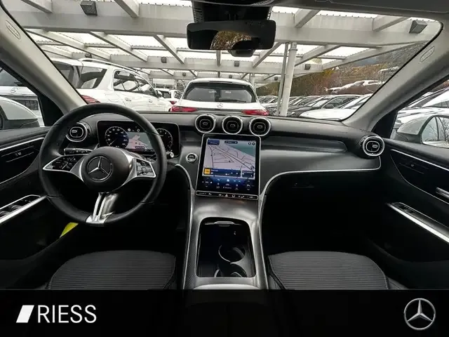 Mercedes-Benz GLC 200