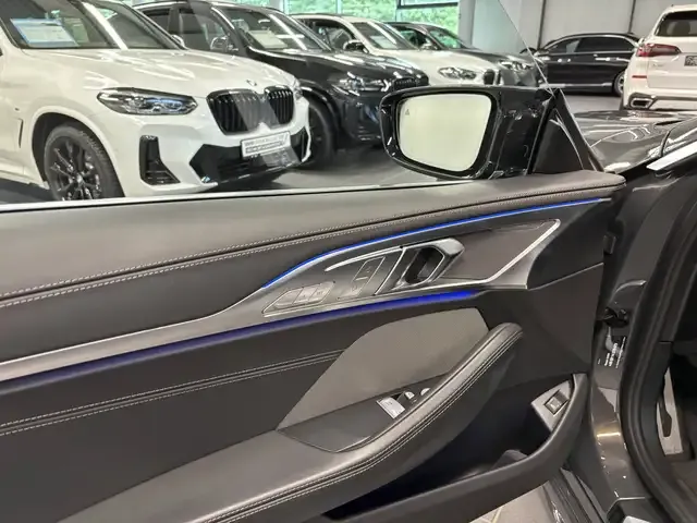 BMW M850