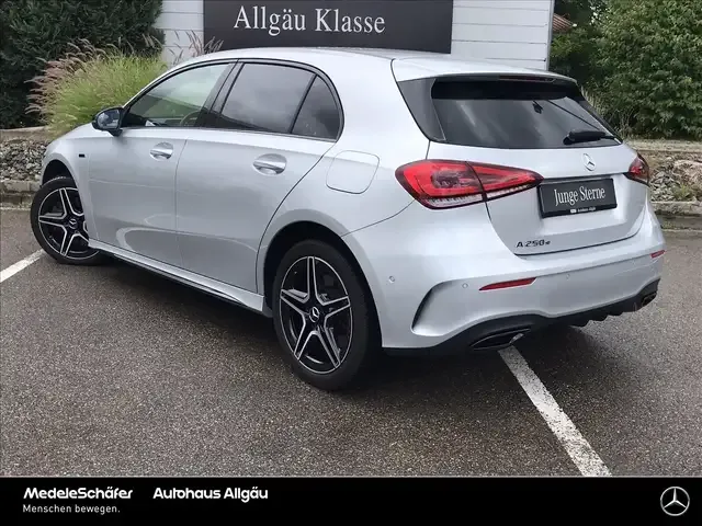 Mercedes-Benz A 250