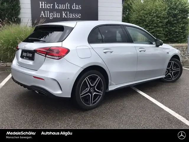Mercedes-Benz A 250