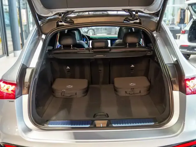 Mercedes-Benz EQE 53