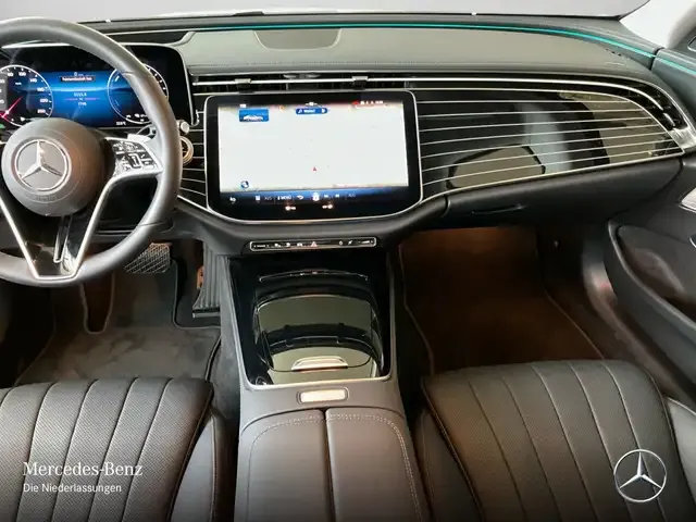 Mercedes-Benz E 400
