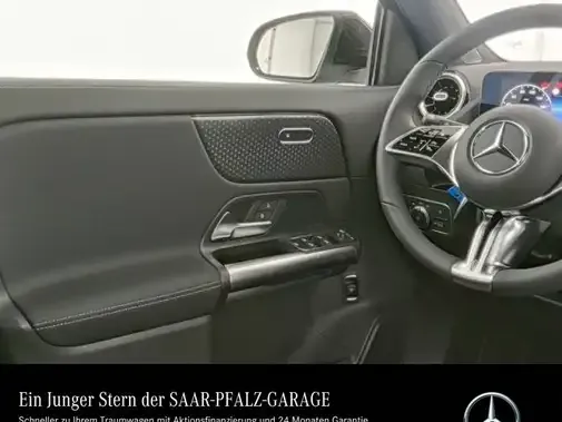 Mercedes-Benz GLA 180