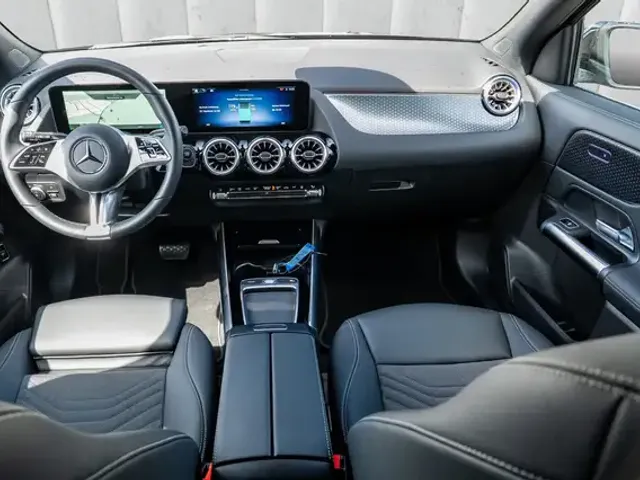 Mercedes-Benz EQA 300
