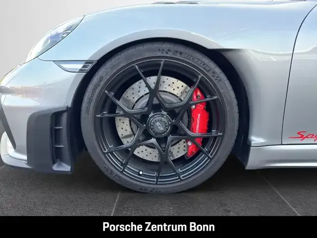 Porsche 718 Spyder