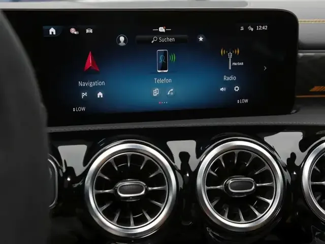 Mercedes-Benz A 45 AMG