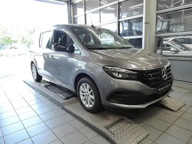 Mercedes-Benz EQT