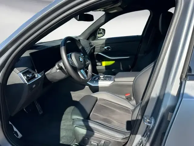 BMW 340