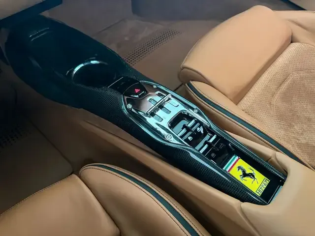 Ferrari 296 GTS