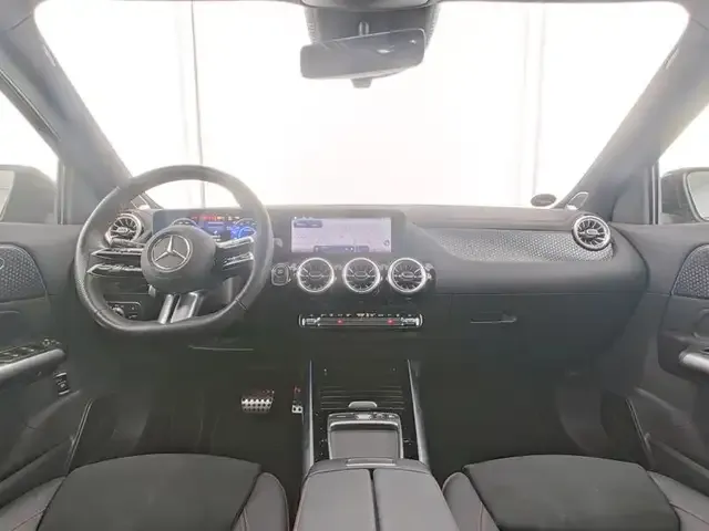 Mercedes-Benz EQA 350