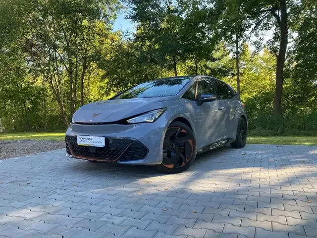 CUPRA Born