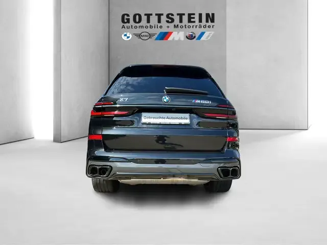 BMW X7 M
