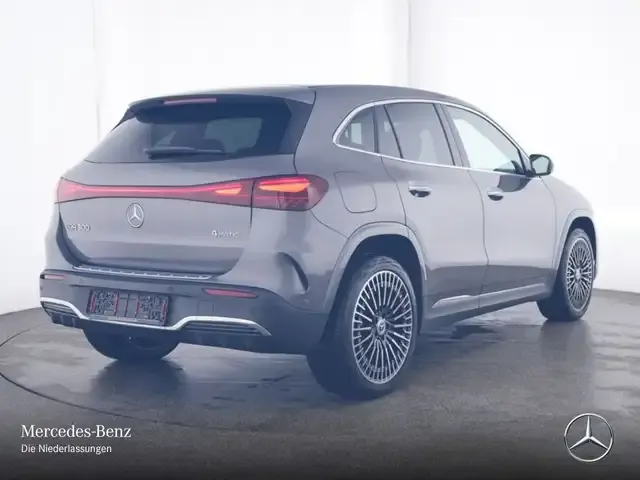 Mercedes-Benz EQA 300