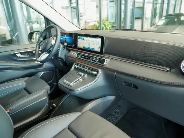 Mercedes-Benz V 250