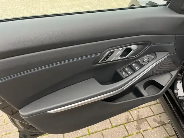 BMW 340