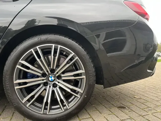 BMW 340
