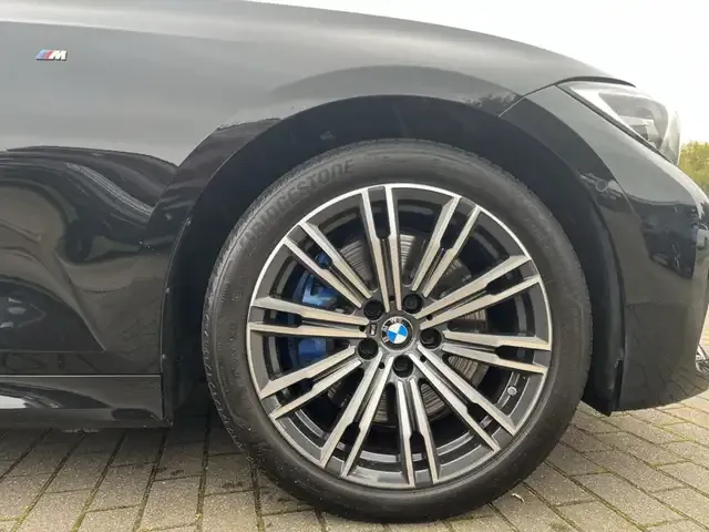 BMW 340
