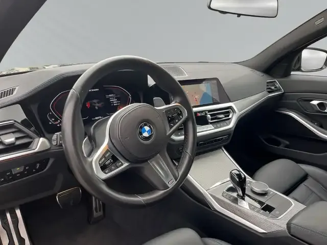 BMW 340