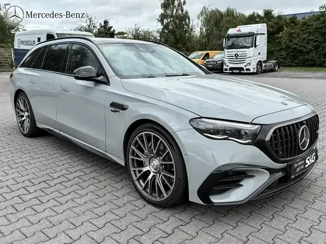 Mercedes-Benz E 53 AMG