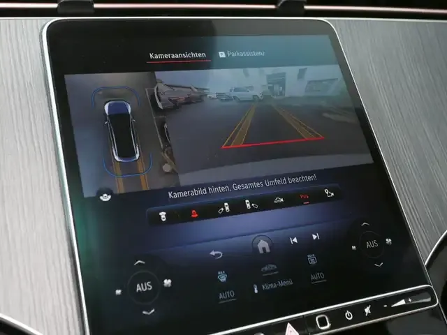 Mercedes-Benz EQE 43