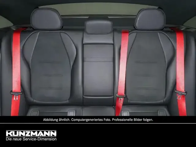 Mercedes-Benz EQE 43