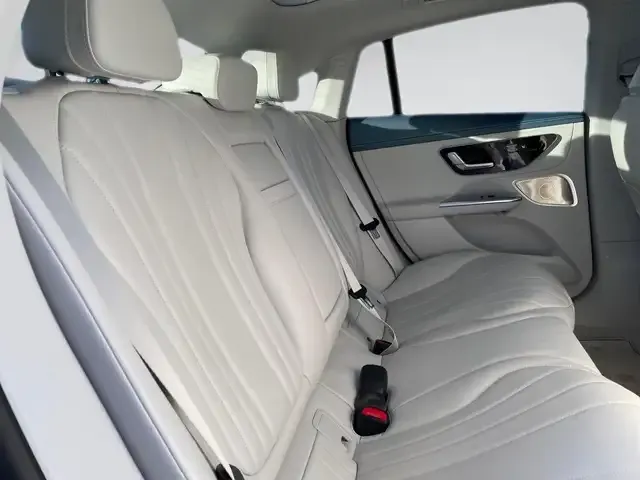 Mercedes-Benz EQE 350