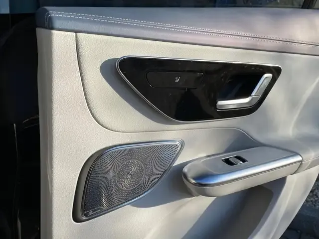 Mercedes-Benz EQE 350