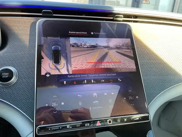 Mercedes-Benz EQE 350