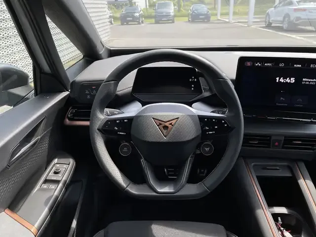 CUPRA Born