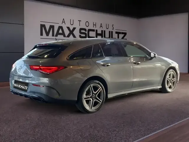 Mercedes-Benz CLA 250