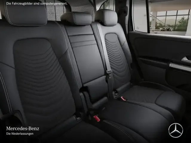 Mercedes-Benz GLB 220