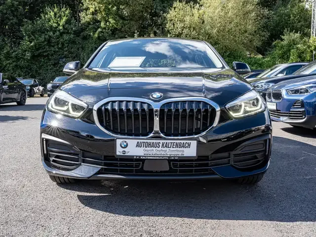 BMW 118