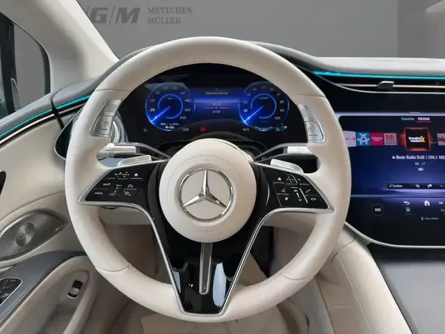 Mercedes-Benz EQS