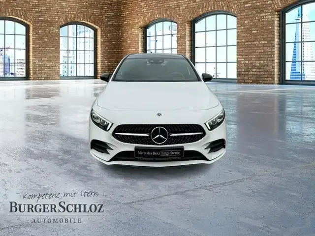 Mercedes-Benz A 220