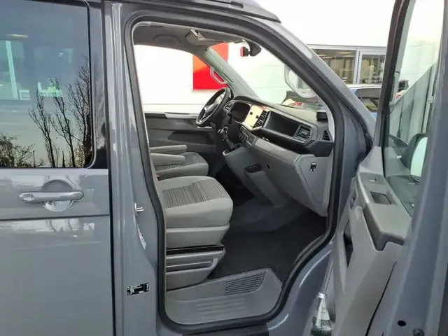 Volkswagen T6.1 California