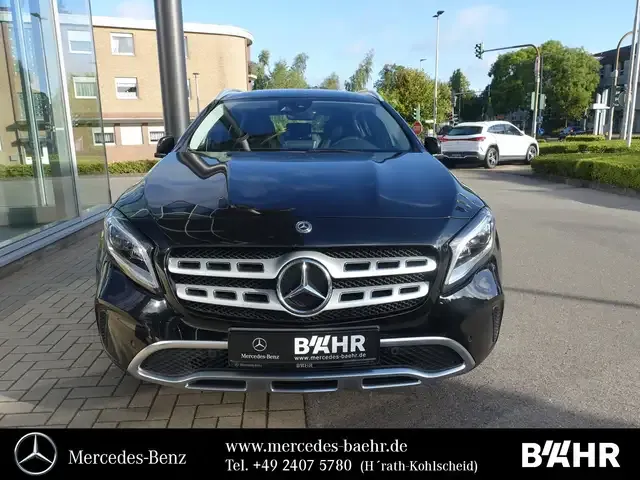 Mercedes-Benz GLA 250