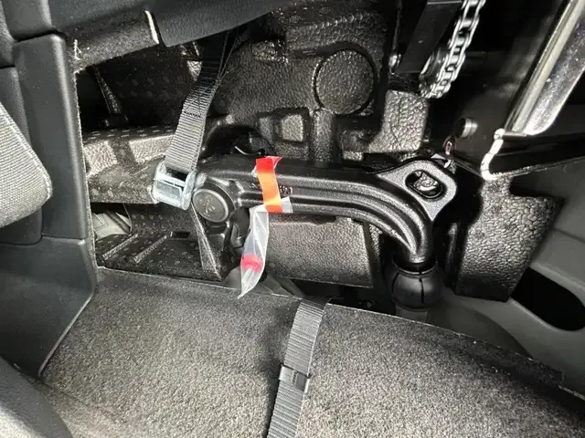 Mercedes-Benz V 220