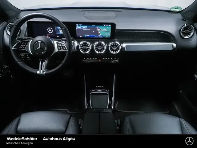 Mercedes-Benz EQB 300