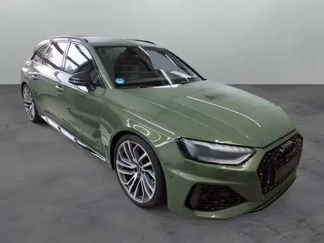 Audi RS4