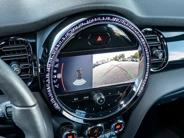 MINI Cooper C Cabrio