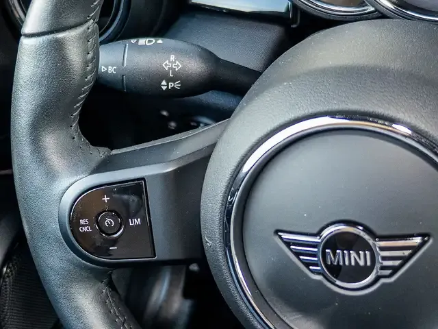 MINI Cooper C Cabrio