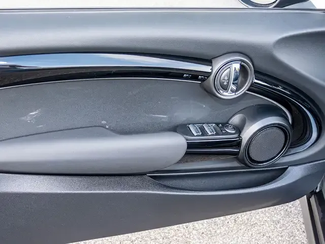 MINI Cooper C Cabrio