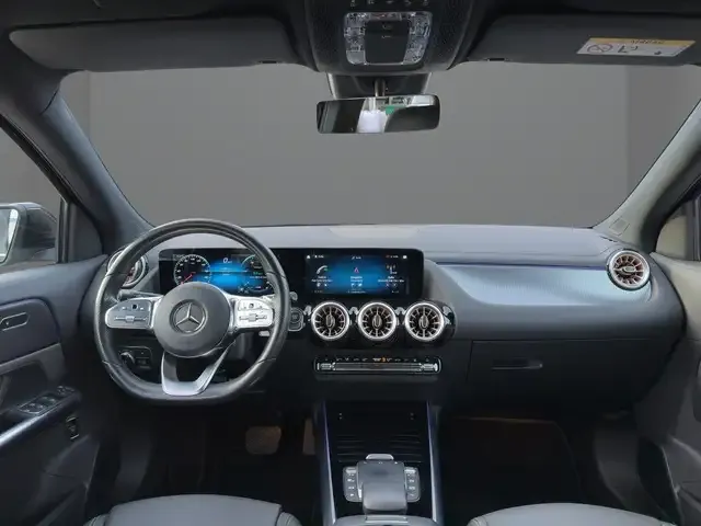 Mercedes-Benz EQA 250