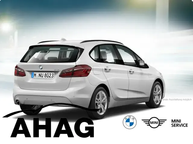 BMW 218